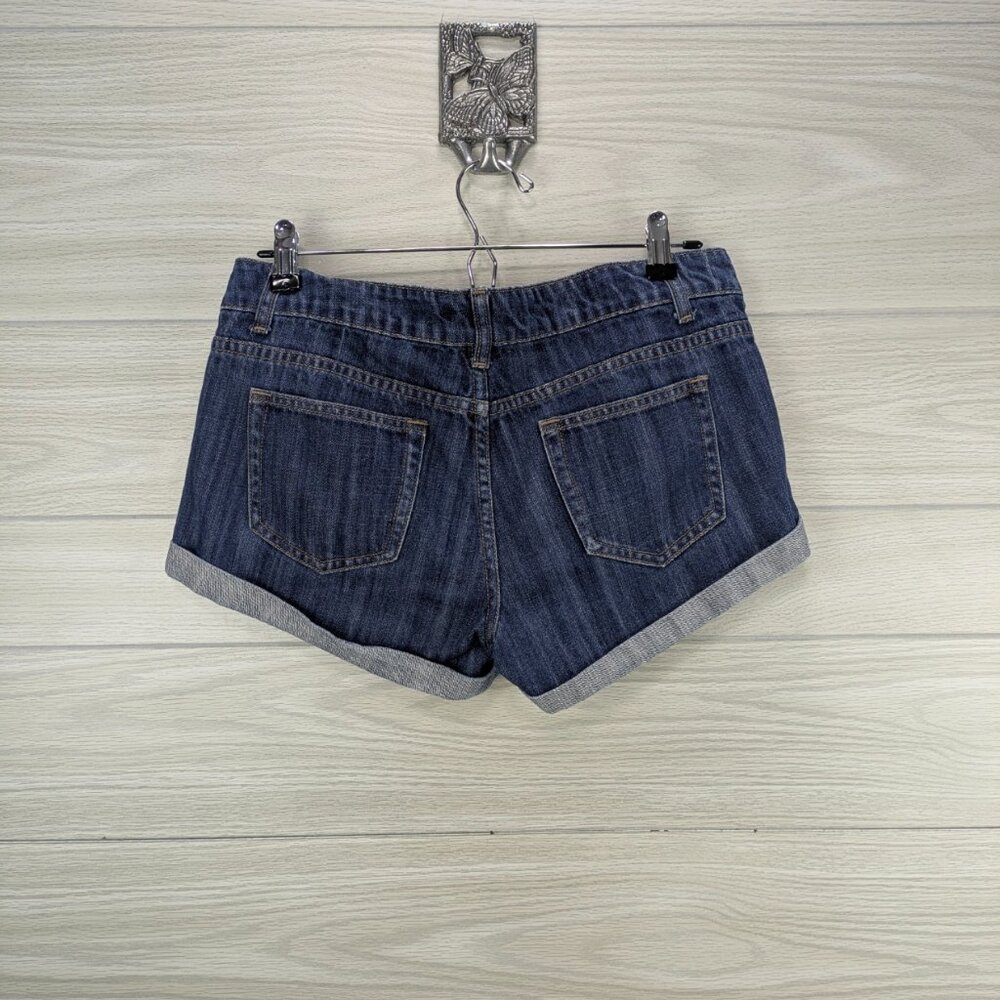 F21 Cuffed 100% Cotton Short Shorts - Picture 4 of 6